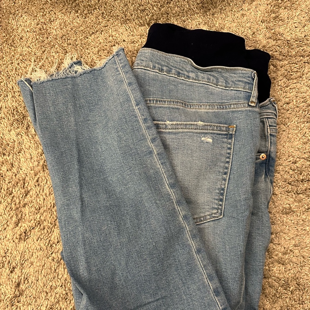 GAP maternity “vintage slim” jeans size 31